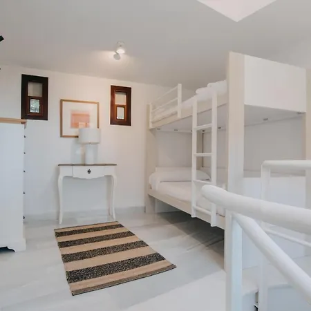 Tuguest Alhambra House Apartment Granada