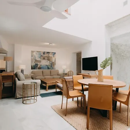 Tuguest Alhambra House Apartment *